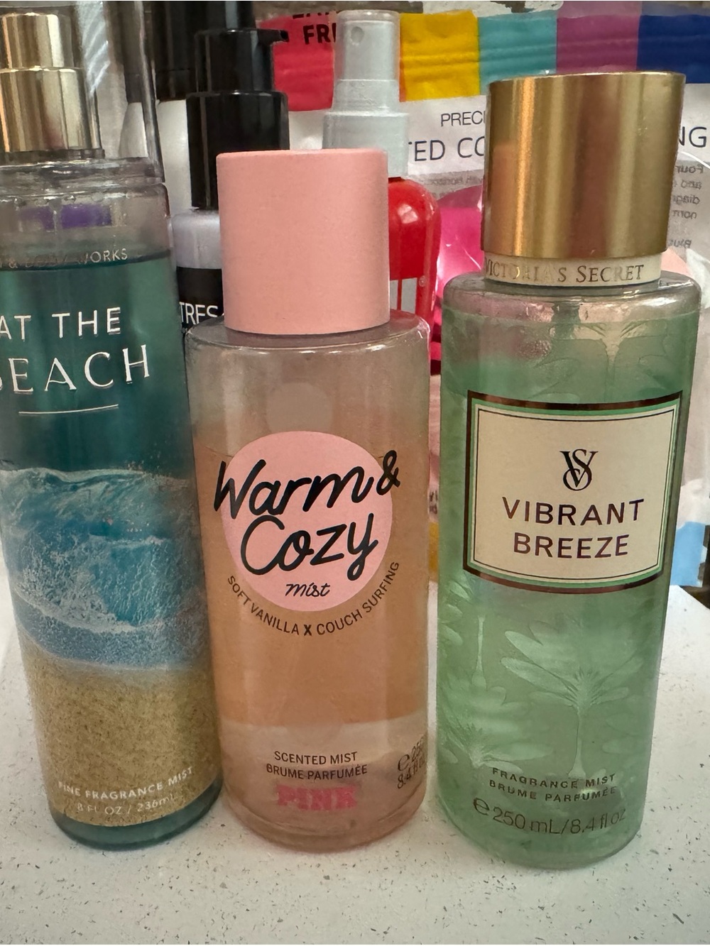 Victoria's Secret Vibrant Breeze Body Mist - Pink Warm & Cozy- Day at the Beach